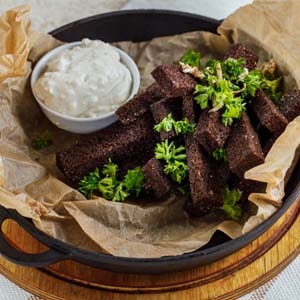 Гренки чесночные